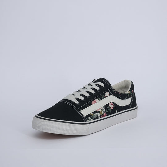 Zapatilla Eiger Negro Floreado UNS